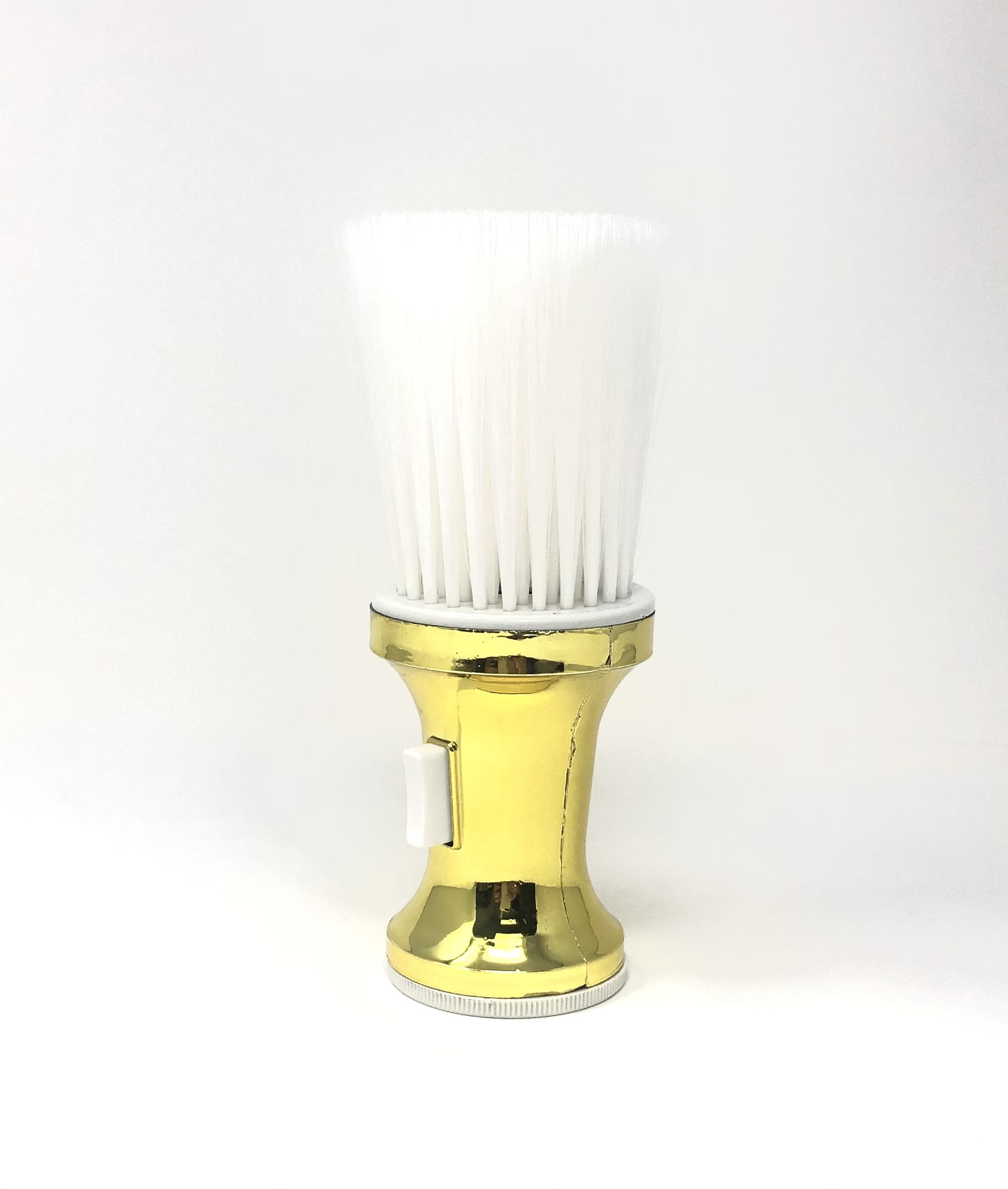 Gold neck duster medium bristles with powder dispenser